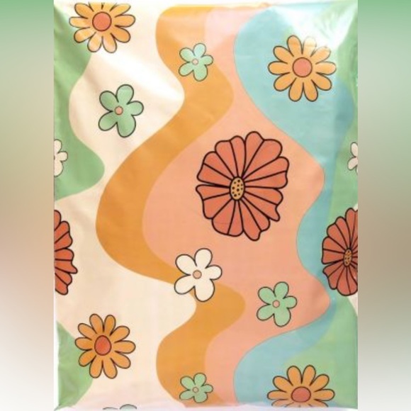 Other - Set of 18 - 10”x13” Retro Floral Poly Mailers